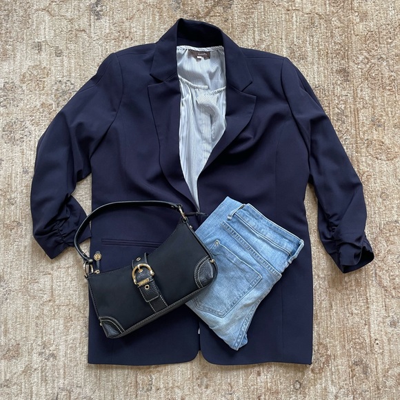 Pretty Striped Poly Flowy Dress shirt, white with black stripes size S - Picture 9 of 11